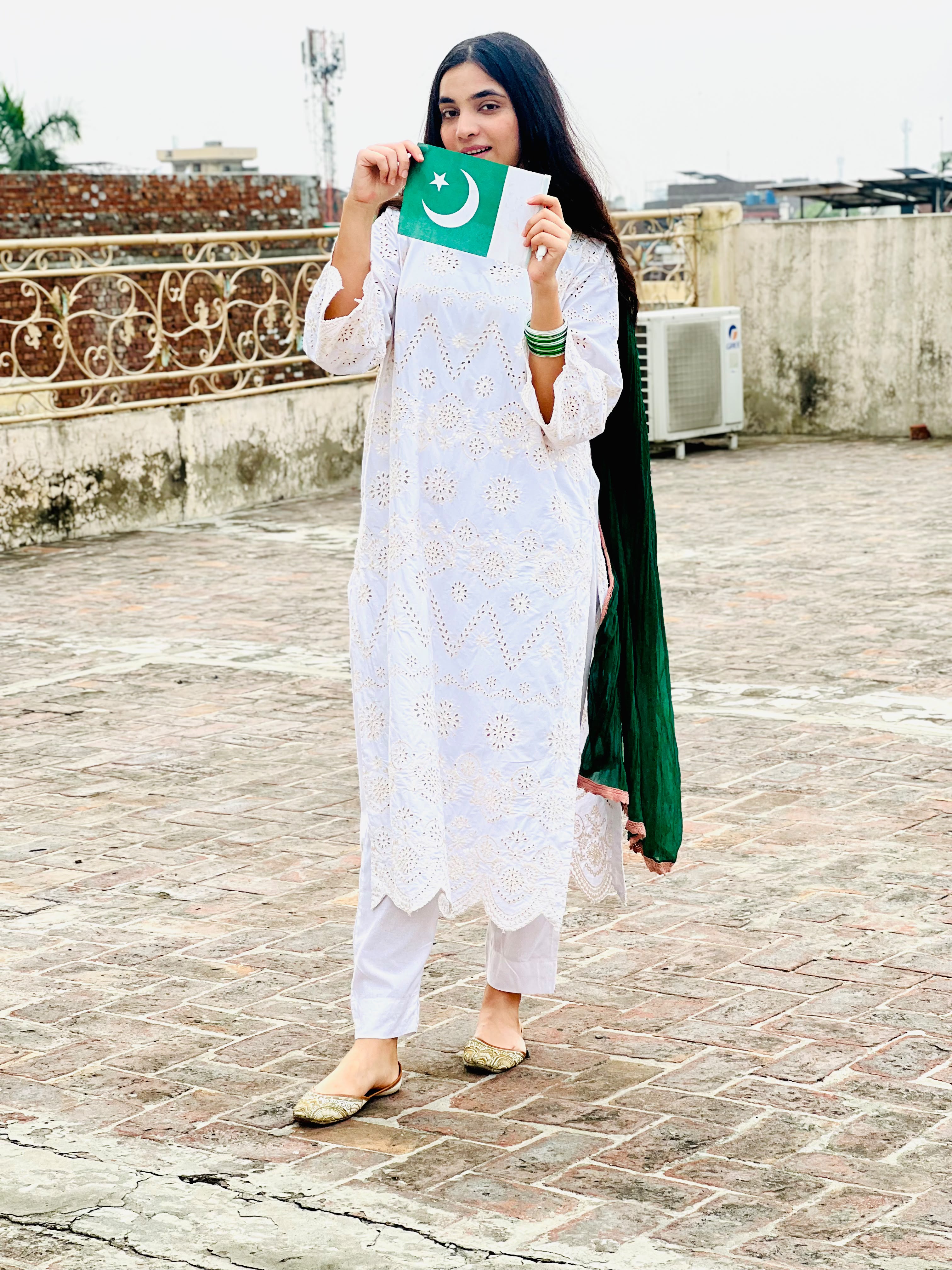 Munawar sultana